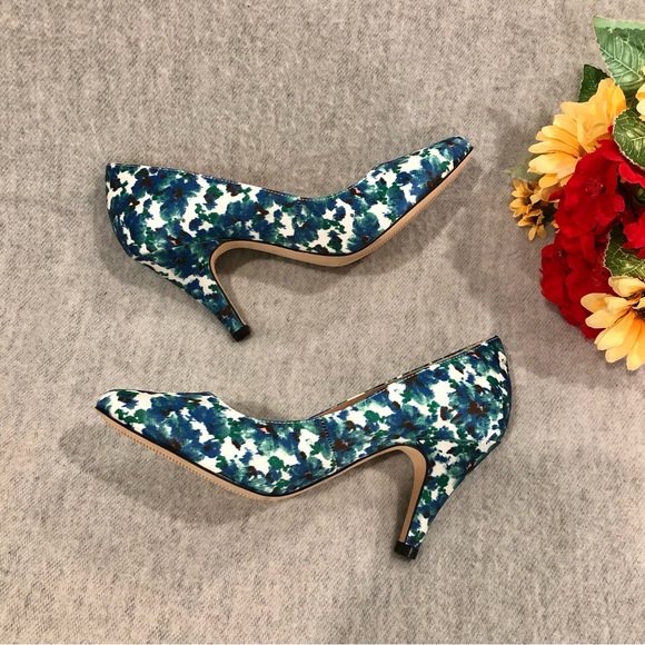 NWT - Land’s End Blue & Green Floral Women's Heels - Picture 1 of 16